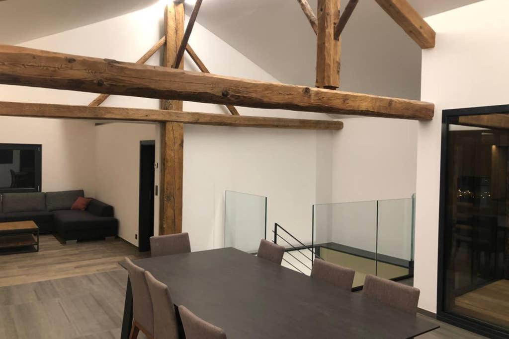 Grand Appartement Avec Terrasse A Chez-Les-Reuses Orsières Kültér fotó
