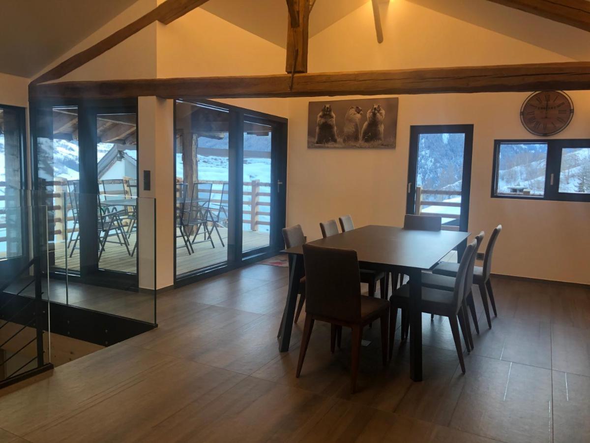 Grand Appartement Avec Terrasse A Chez-Les-Reuses Orsières Kültér fotó